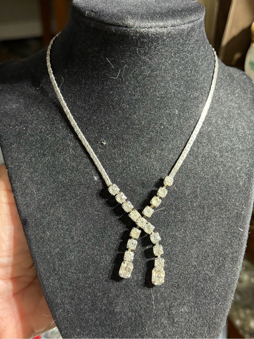 Vintage Silver-Tone Rhinestones Necklace